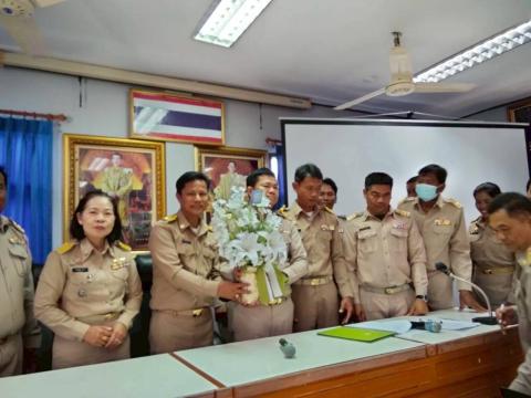 การประชุมสภาองค์การบริหารส่วนตำบลบ้านตะโก ครั้งแรก